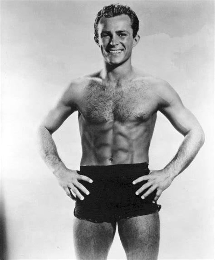 Robert Conrad Height, Weight, Age, Net Worth, Family, Bio, Salary