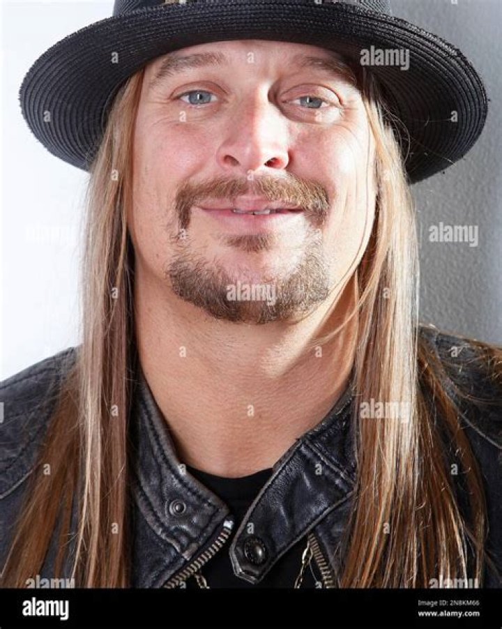 Robert James Ritchie Photos Photos Spike TV's "Guys Choice" Show