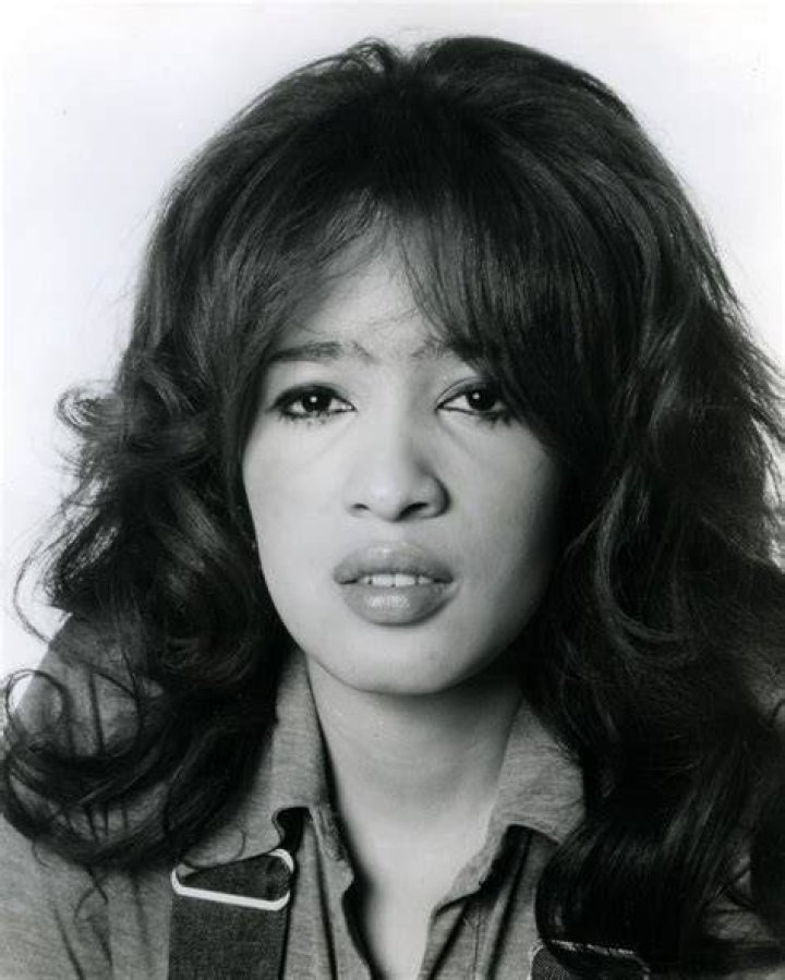Ronnie Spector talks to Best Fit &ldquo;If it doesn&rsquo;t feel right in your gut