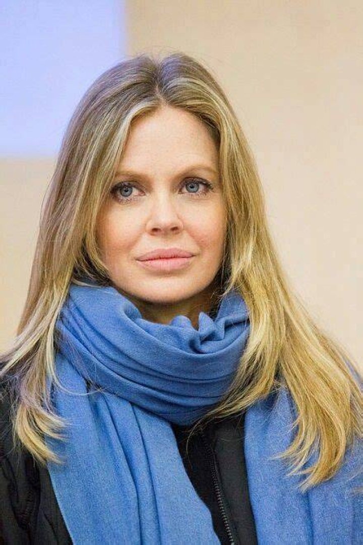 Roxy Maxine Mcneely Bio, Age, Relation, New Net worth 2022