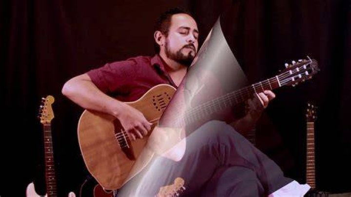 Roy Rodriguez guitarristacr YouTube