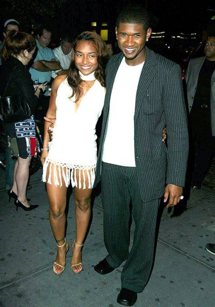 Rozanda "Chilli" Thomas Net Worth 2023 How Much Is The TLC Singer Worth?