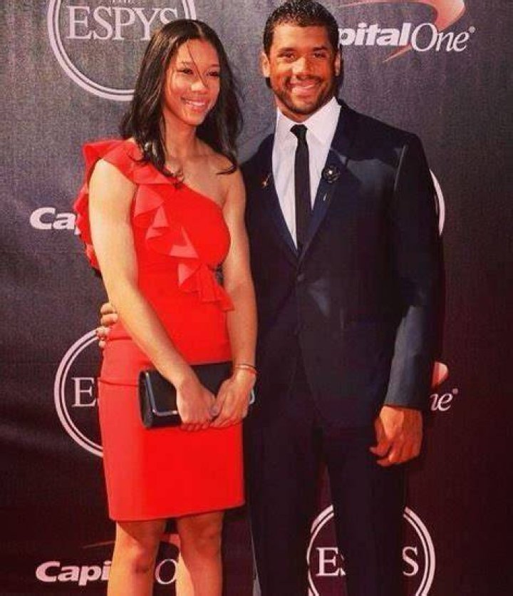 Russell Wilson and Lolo Jones get cozy at ESPY Awards Page Six