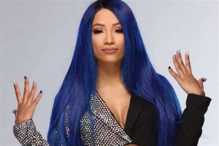 Sasha Banks Bio, Wiki, Net Worth, Married, Husband, Age, Height
