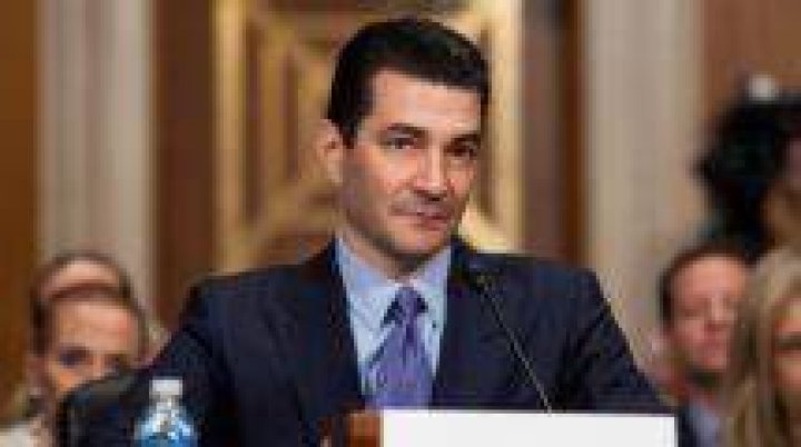 Scott Gottlieb Bio, Wiki, Age, Height, Wife, Family, Dermatology, FDA