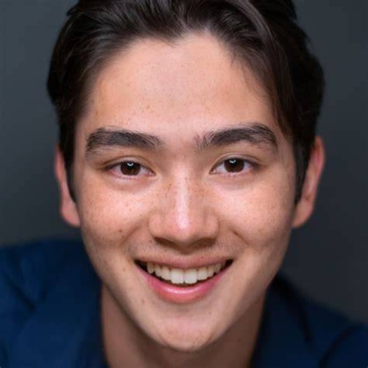 Sean Kaufman Wiki, Bio, Age, Height, Movies, Parents, Girlfriend, Family