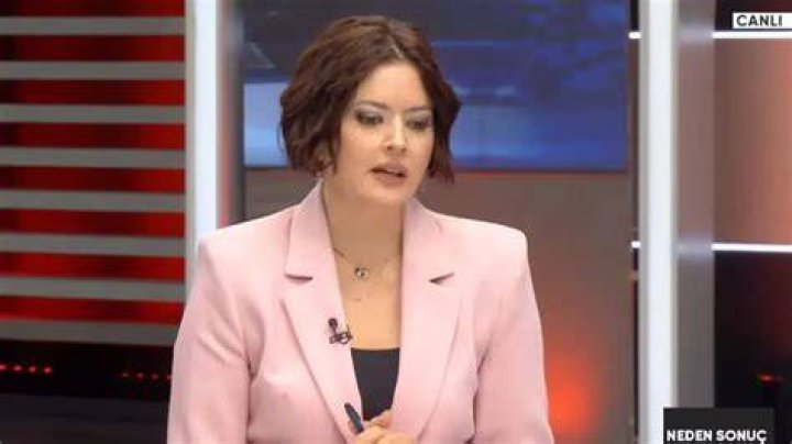 Seda Akg&uuml;l Kimdir? YouTube