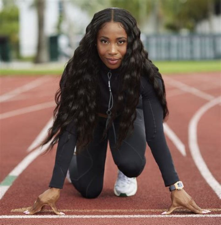 ShellyAnn FraserPryce Net Worth (2021), Height, Age, Bio and Facts
