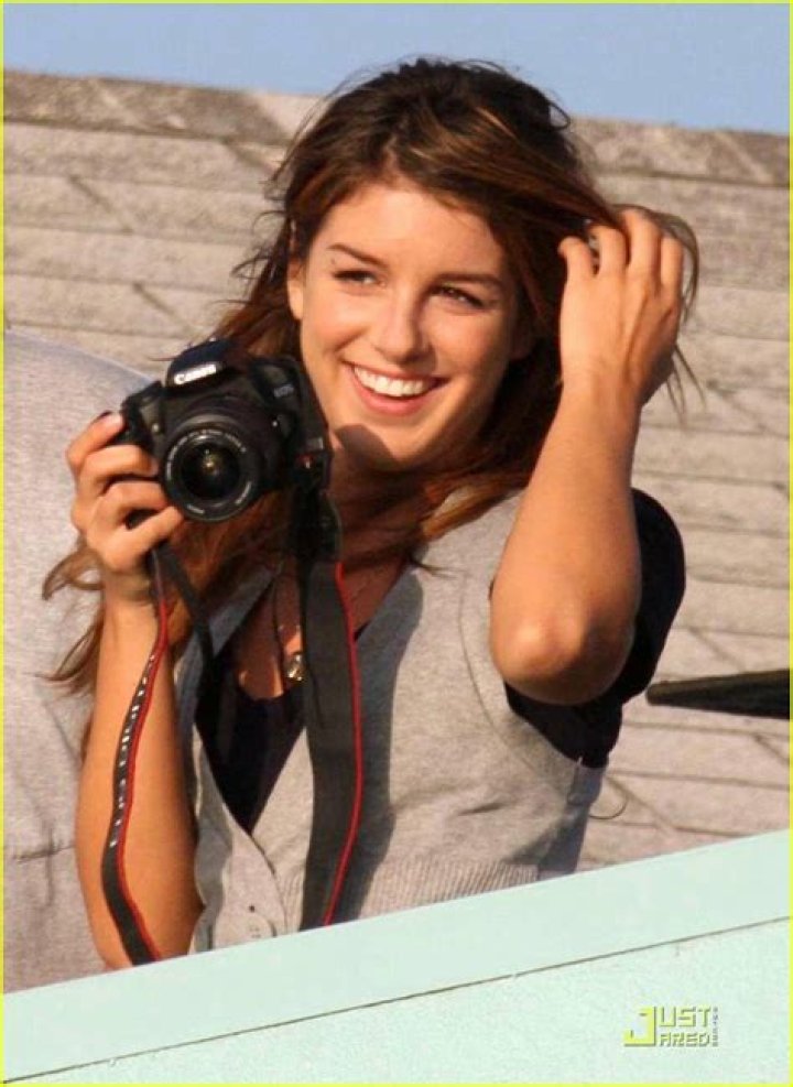 Shenae Grimes Oh Shoot! Photo 2145431 Shenae Grimes Photos Just