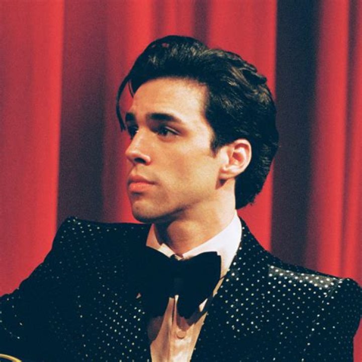 Stephen Sanchez Lyrics, Songs, and Albums Genius