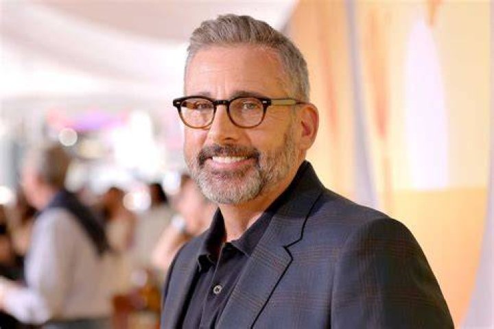 Steve Carell Recalls Waiting on His Doppelg&auml;nger Alice Cooper Watch