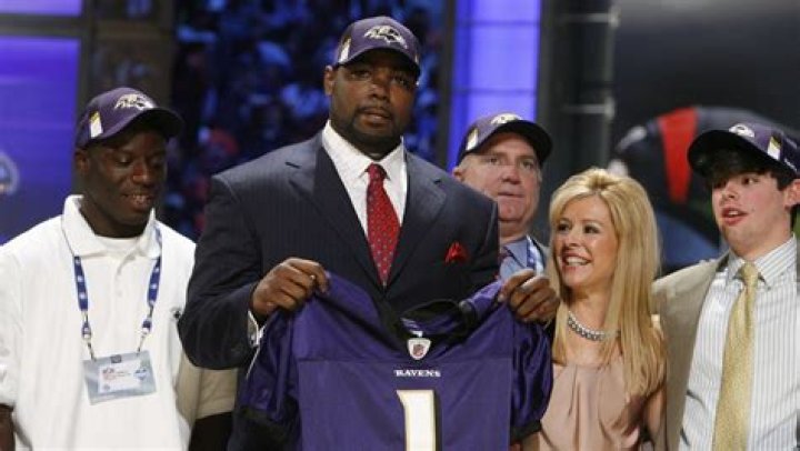 The Blind Side&rsquo;s Michael Oher Breaks Silence on Tuohy Family Lawsuit