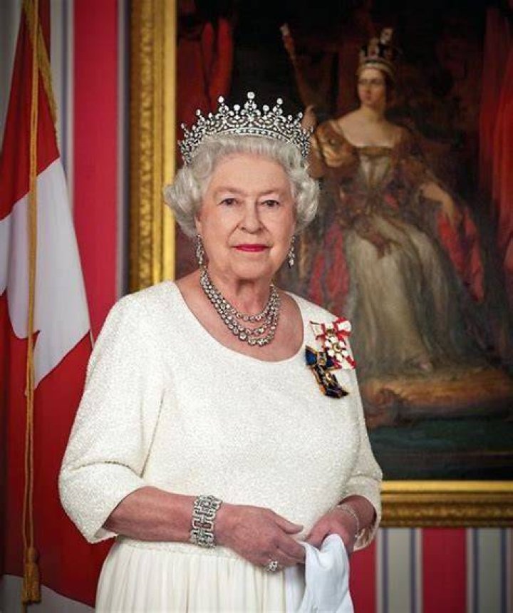 The Queen's children How many children Elizabeth II has, and royal