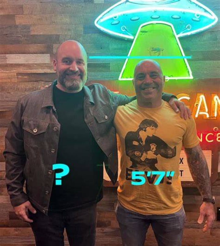 Tom Segura Height Brie