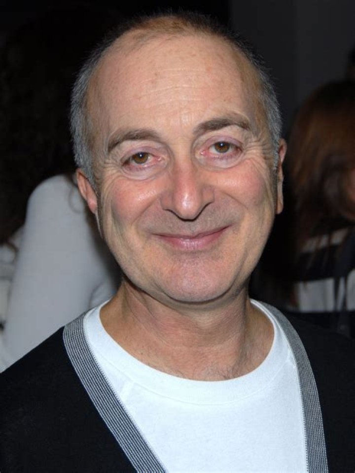 Tony Robinson Net Worth, Age, Marriage, Children, House, Height, Weight