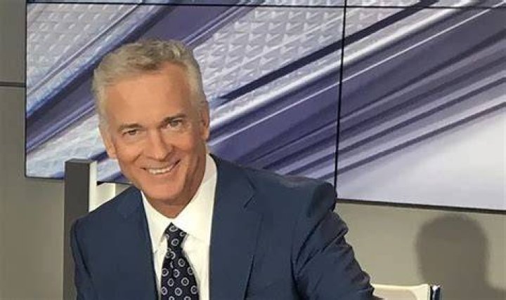 Trace Gallagher Takes Anchor Chair at &lsquo;Fox News Night&rsquo;