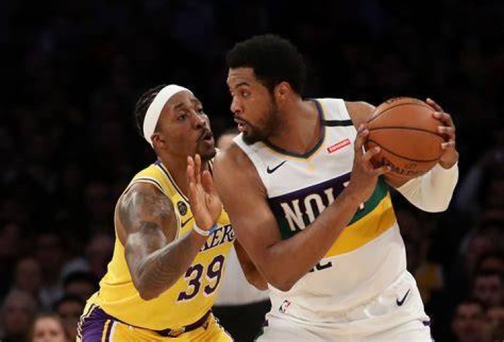 Ultimate glue guy Derrick Favors still finding ways to fit in with new