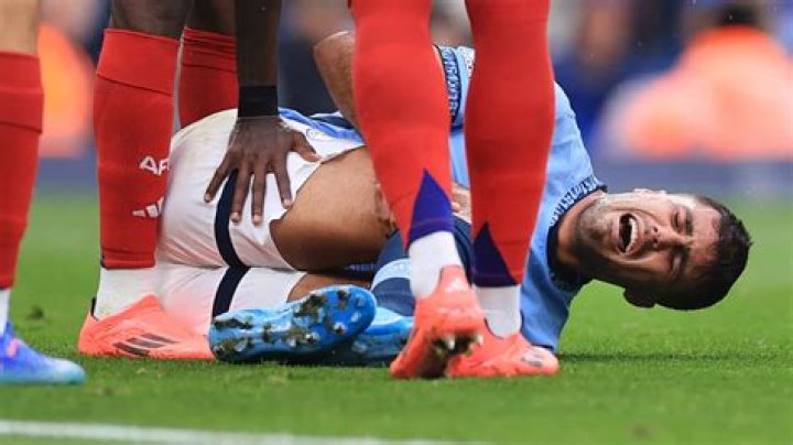 Vicente Fern&aacute;ndez Suffered An Injury To His Spine Daily Vitamina Page 2