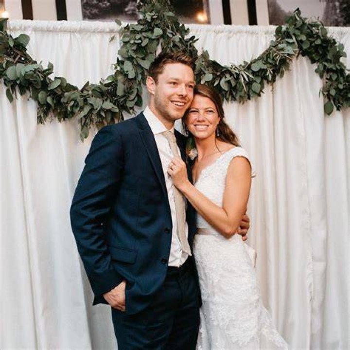 Who Is Anna Schroeder, Wife Of Matthew Dellavedova?