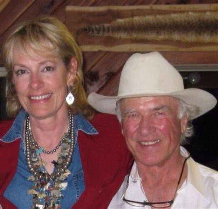 Who is Julanne Mahan? Meet Larry Mahan's Wife