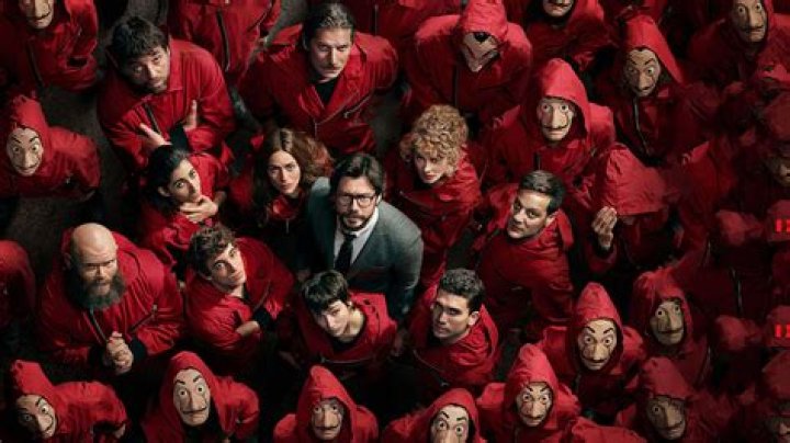 Who is Money Heist's Professor Married to? Alvaro Morte's Wife