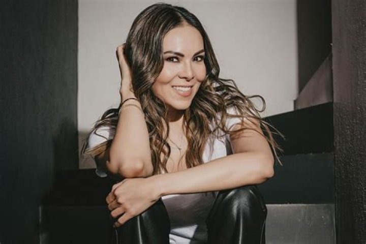 Who Is Paola Perez Mendoza? Sergio Perez Sister Brother