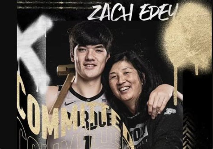 Zach Edey&rsquo;s parents and ethnicity as Purdue star continues to shine