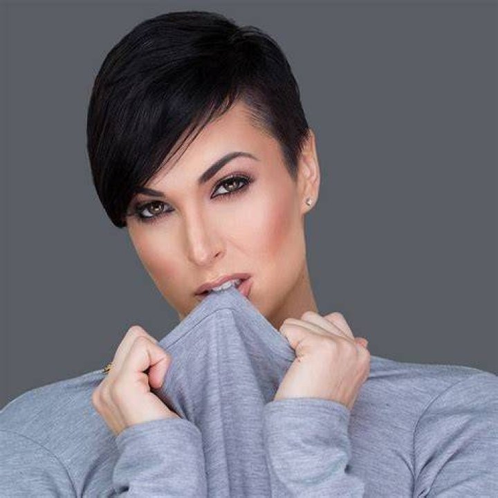Zahra Elise Wiki Biography, age, height, husband, net worth Biography